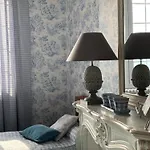 Ferme De Bonavis Oda ve Kahvaltı 3*