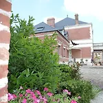 Oda ve Kahvaltı Ferme De Bonavis 3*
