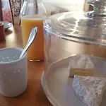 Couette-café Ferme De Bonavis 3*