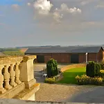 Oda ve Kahvaltı Ferme De Bonavis 3*