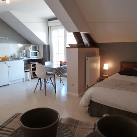 Ferme De Bonavis Bed & Breakfast