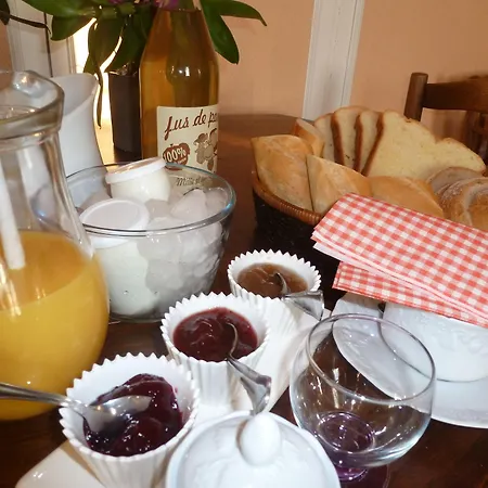 Ferme De Bonavis Bed & Breakfast 3*