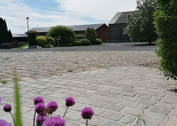 Ferme De Bonavis Couette-café 3*